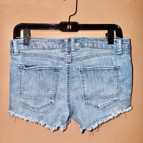 American Apparel Rewash Women's Distressed Denim Jean Shorts - Size 3 - Picture 3 of 5